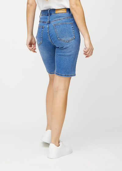 Denim regular middle ultra high rise shorts set bagfra, så man kan se hele produktet.